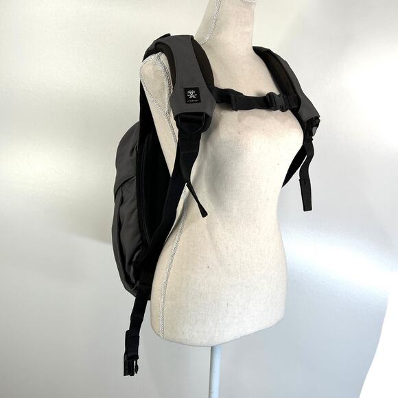 Crumpler Karachi Outpost Backpack Codura Nylon Camera Gear Pack Small - Picture 5 of 11